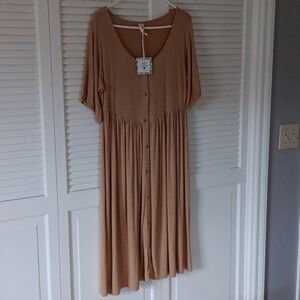 Kate Quinn NWT dress
